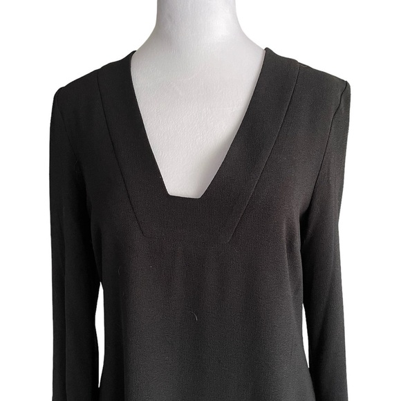 Perfect LBD by Taylor Size 8 - Picture 2 of 6